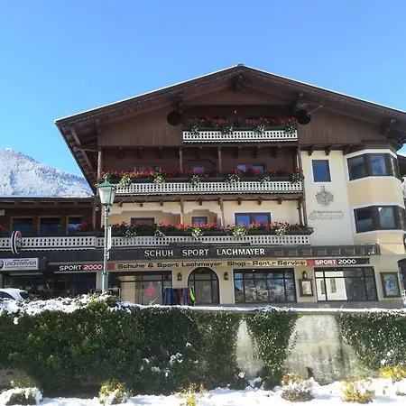 Lachmayer Guest house *